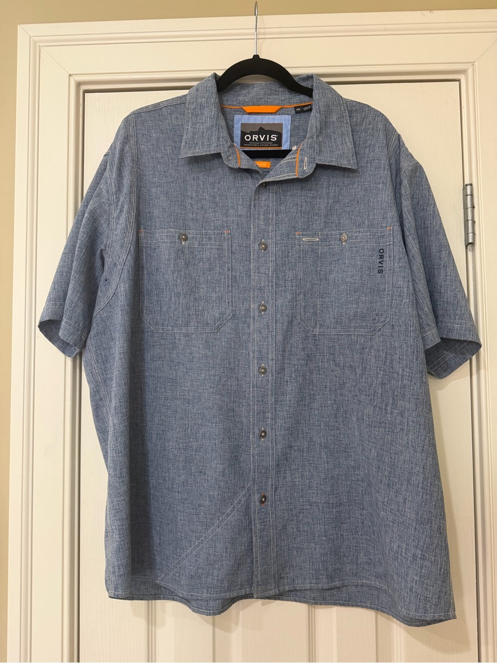 Orvis Men's Short-Sleeve Chambray Button-Down Shirt - Blue